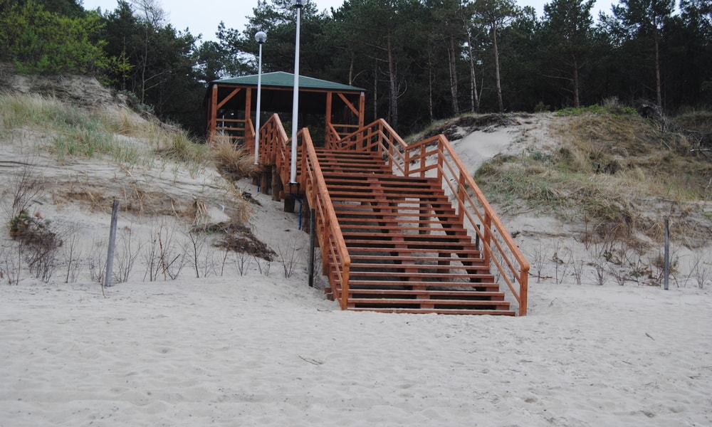 Budowa Zejść Oraz Zjazdu Na Plażę W Pogorzelicy