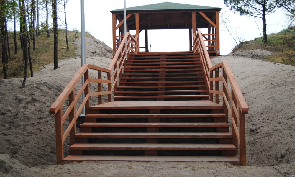 Budowa Zejść Oraz Zjazdu Na Plażę W Pogorzelicy